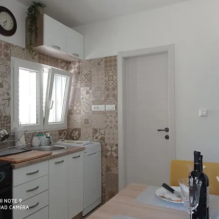 Simb Apartmán *